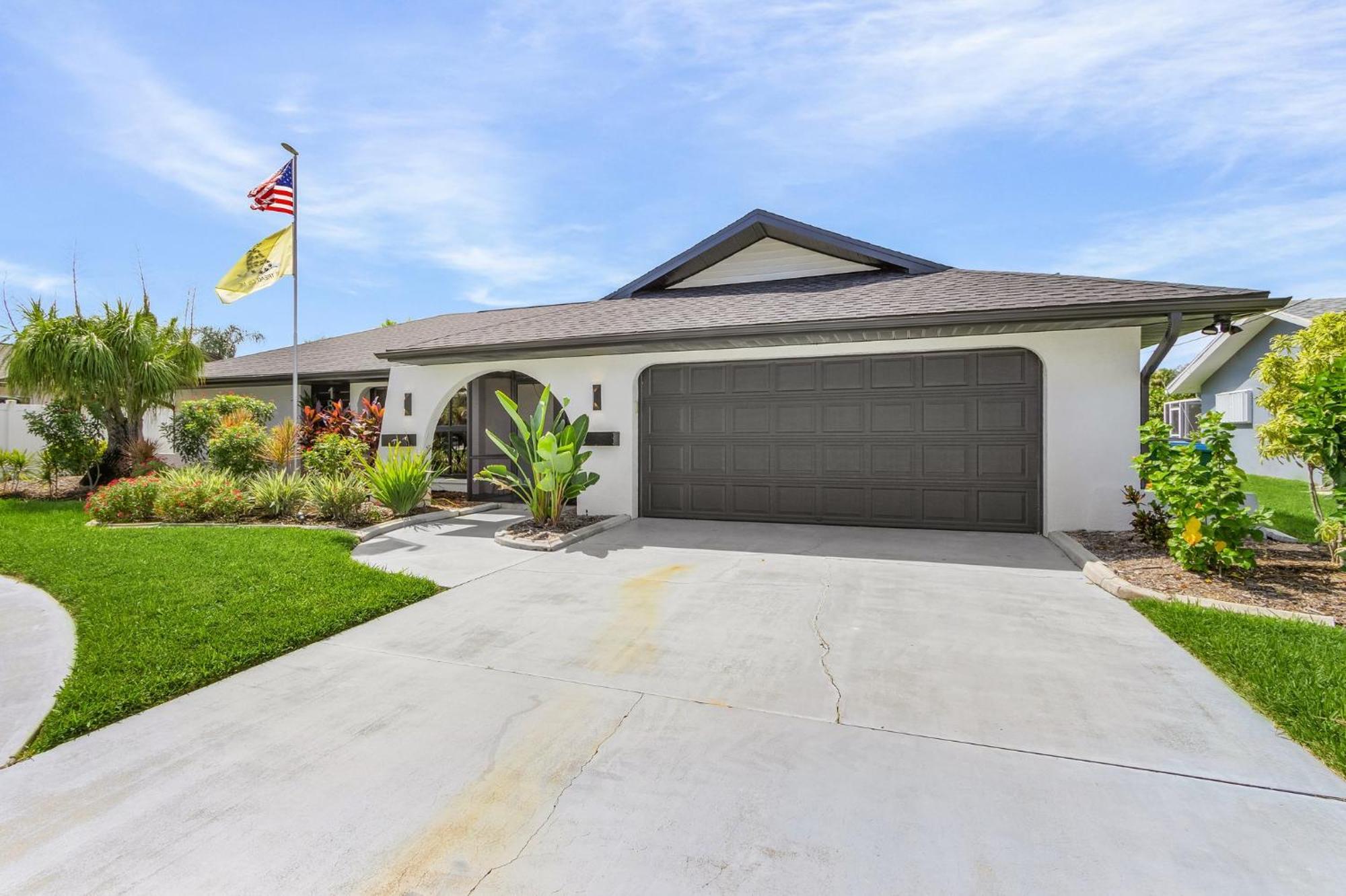 Gulf Access, Kayaks, Heated Pool - Cape By The Ocean - Roelens Villa Cape Coral Luaran gambar